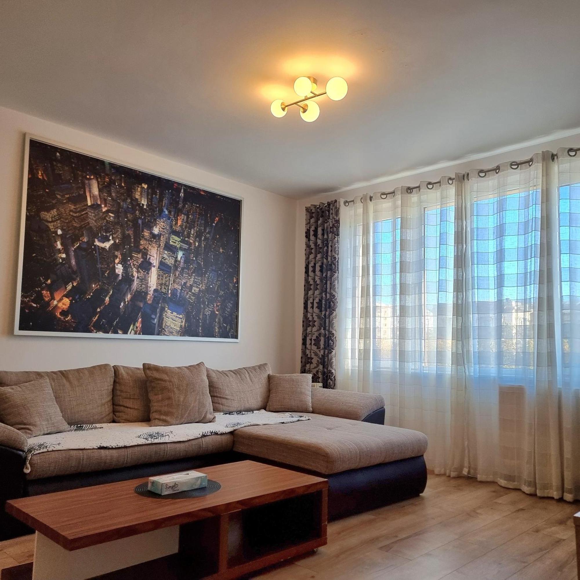 Magnificent Location With Iconic Scenery - Sala Palatului Bukarest Exterior foto